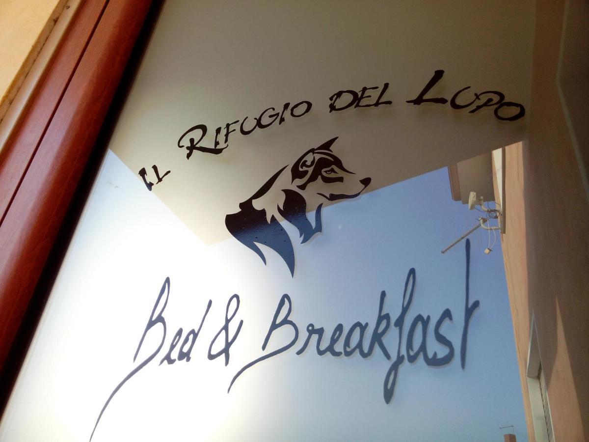 B&B Il Rifugio del Lupo Paringianu Esterno foto