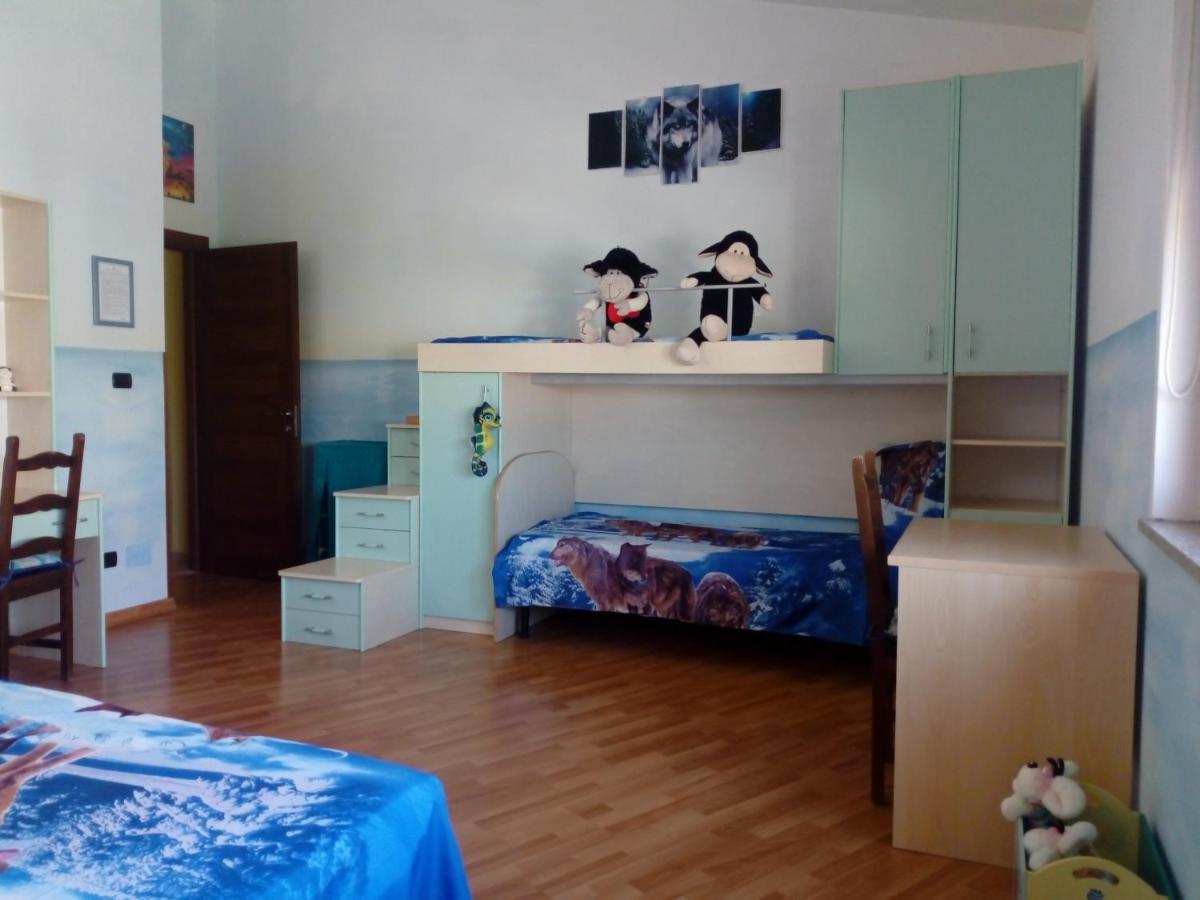 B&B Il Rifugio del Lupo Paringianu Esterno foto