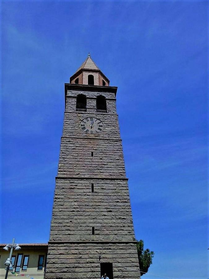 B&B Il Rifugio del Lupo Paringianu Esterno foto