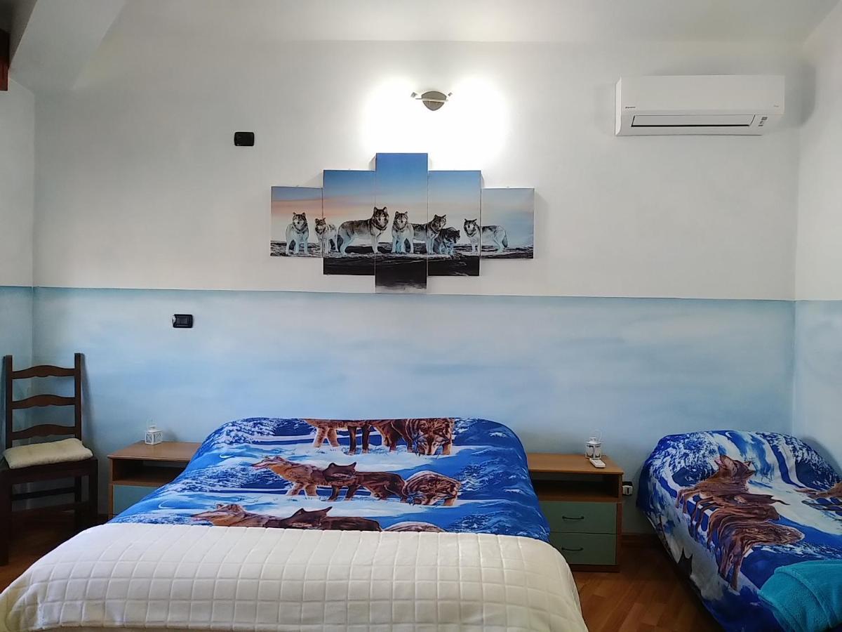 B&B Il Rifugio del Lupo Paringianu Esterno foto
